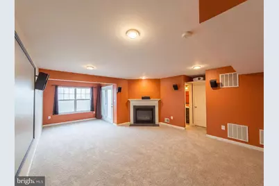 18560 Sierra Springs Square, Leesburg, VA 20176 - Photo 3