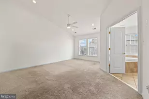 22047 Avonworth Square, Broadlands, VA 20148 - Photo 17