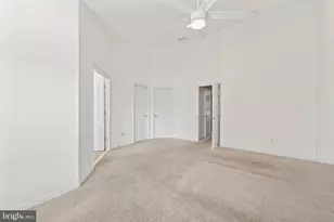 22047 Avonworth Square, Broadlands, VA 20148 - Photo 19