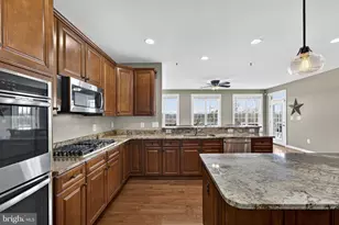 13200 Waterford View Ct, Lovettsville, VA 20180 - Photo 13