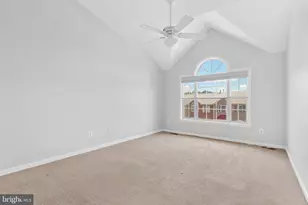 46613 Silhouette Square, Sterling, VA 20164 - Photo 17