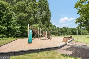 46613 Silhouette Square, Sterling, VA 20164 - Photo 33