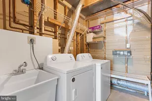 46613 Silhouette Square, Sterling, VA 20164 - Photo 29