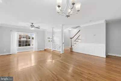 46613 Silhouette Square, Sterling, VA 20164 - Photo 5