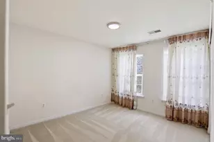 46733 Hollow Mountain Pl, Sterling, VA 20164 - Photo 23