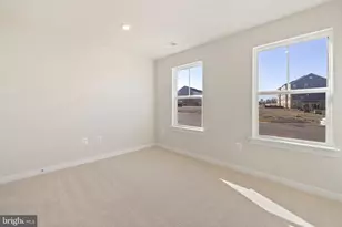 42580 Pitlochry Ter, Sterling, VA 20166 - Photo 21