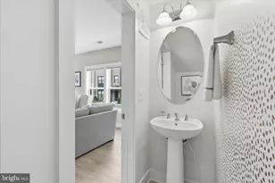 20518 Milbridge Ter, Ashburn, VA 20147 - Photo 9