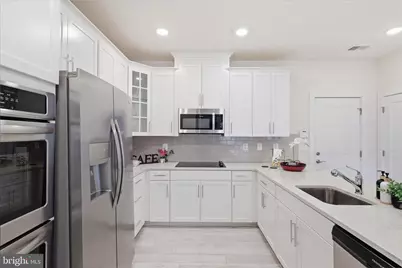 20518 Milbridge Terrace, Ashburn, VA 20147 - Photo 13