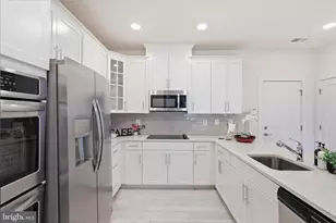 20518 Milbridge Ter, Ashburn, VA 20147 - Photo 13