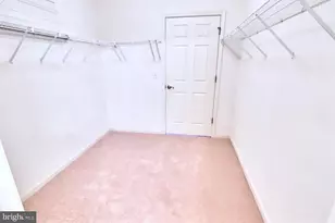 21216 McFadden Square, Sterling, VA 20165 - Photo 23