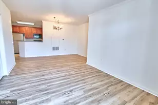 21216 McFadden Square, Sterling, VA 20165 - Photo 41