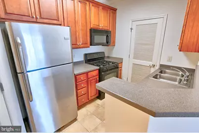 21216 McFadden Square #108, Sterling, VA 20165 - Photo 43