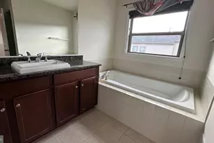 42407 Dogwood Glen Square, Sterling, VA 20166 - Photo 29