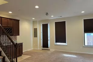 42407 Dogwood Glen Square, Sterling, VA 20166 - Photo 11