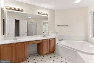 21321 Small Branch Pl, Broadlands, VA 20148 - Photo 13