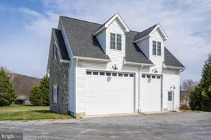 18222 Whitehall Farm Ln, Bluemont, VA 20135 - Photo 5