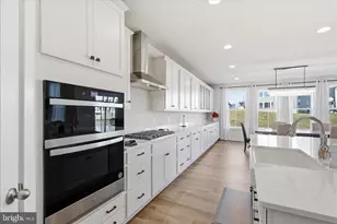 23737 Cinzano Ct, Aldie, VA 20105 - Photo 17