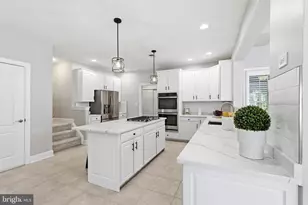 19925 Interlachen Cir, Ashburn, VA 20147 - Photo 25