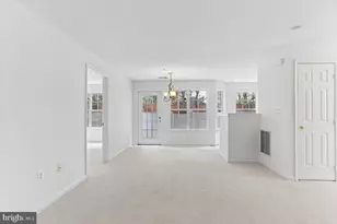 631 Constellation Square SE, Leesburg, VA 20175 - Photo 3