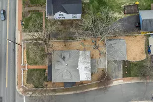 407 S King St, Leesburg, VA 20175 - Photo 93