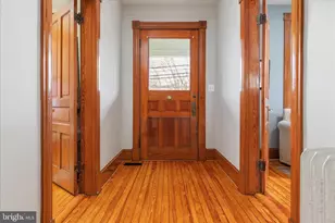 407 S King St, Leesburg, VA 20175 - Photo 13