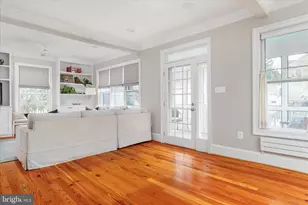 407 S King St, Leesburg, VA 20175 - Photo 39