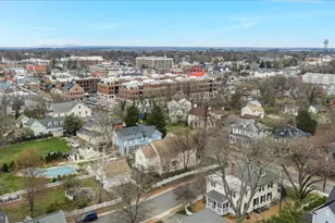 407 S King St, Leesburg, VA 20175 - Photo 87