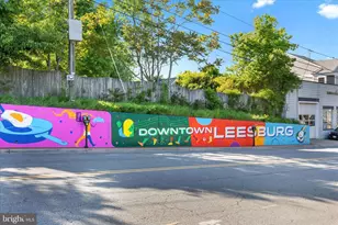 407 S King St, Leesburg, VA 20175 - Photo 95