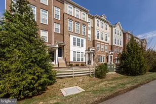 43491 Town Square, Chantilly, VA 20152 - Photo 3