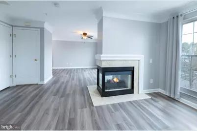 46934 Courtyard Square #300, Sterling, VA 20164 - Photo 5