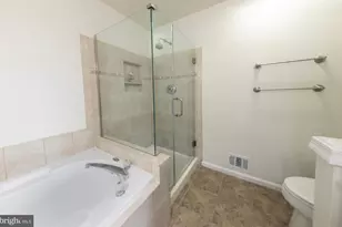 46934 Courtyard Sq, Sterling, VA 20164 - Photo 13