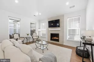 43059 Greeley Sq, Ashburn, VA 20148 - Photo 9