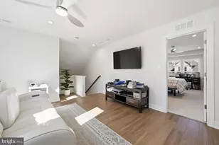 43059 Greeley Sq, Ashburn, VA 20148 - Photo 37