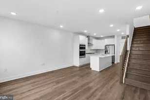 19864 Yellow Daisy Ter, Ashburn, VA 20147 - Photo 5