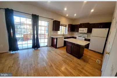 121 Paddington Way NE, Leesburg, VA 20176 - Photo 9