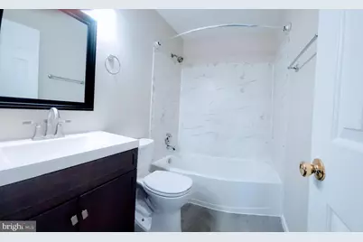 121 Paddington Way NE, Leesburg, VA 20176 - Photo 13