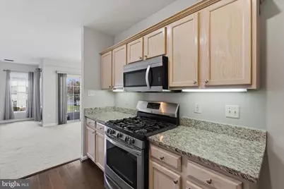 25300 Lake Mist Square #202, Chantilly, VA 20152 - Photo 15