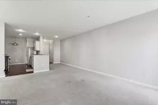 25300 Lake Mist Square, Chantilly, VA 20152 - Photo 11