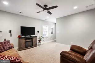 38165 Cobbett Ln, Hillsboro, VA 20132 - Photo 33