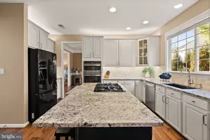 828 Anthony Ct SE, Leesburg, VA 20175 - Photo 17