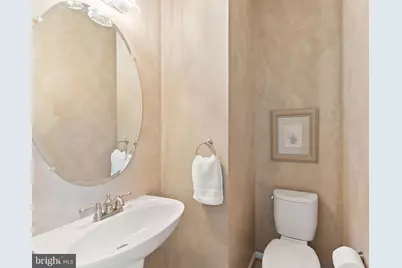 828 Anthony Court SE, Leesburg, VA 20175 - Photo 11