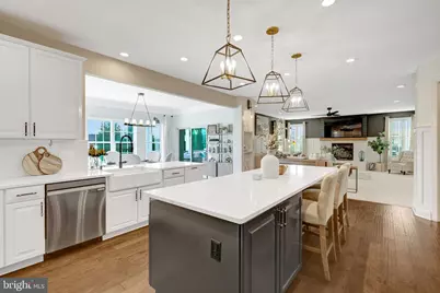 26760 Crusher Drive, Chantilly, VA 20152 - Photo 19