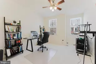 19451 Promenade Dr, Leesburg, VA 20176 - Photo 13