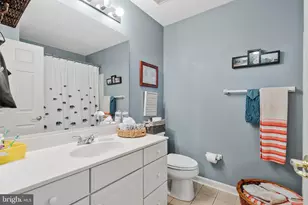 42946 Gotham Way, Ashburn, VA 20147 - Photo 33