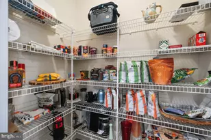 19416 Coppermine Sq, Leesburg, VA 20176 - Photo 9