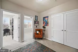 19416 Coppermine Sq, Leesburg, VA 20176 - Photo 13