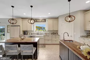 36169 Silcott Meadow Pl, Purcellville, VA 20132 - Photo 11