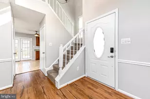 36 Aldridge Ct, Sterling, VA 20165 - Photo 5