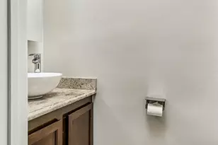 36 Aldridge Ct, Sterling, VA 20165 - Photo 15