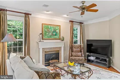 20548 Tidewater, Sterling, VA 20165 - Photo 17